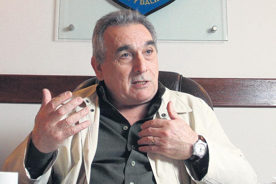 Juan Carlos Schmid pidió un esfuerzo por representar a los trabajadores que no están bajo convenio y planteó: "La CGT necesita volver a un liderazgo único"