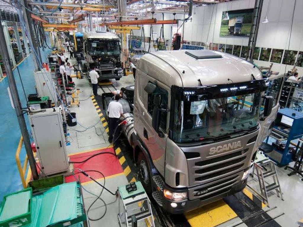 Scania vuelve a suspender líneas de producción hasta el fin de semana y suma 40 días sin actividad en el 2025