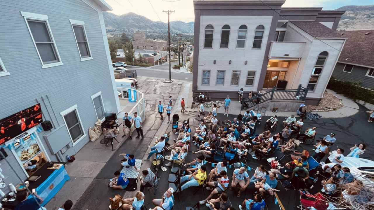 La final de la Copa América marcó un hito con 250 personas festejando en San Telmo Market