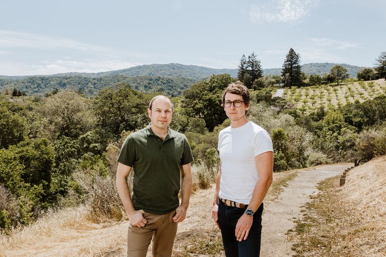 Cofundadores de Modular, Chris Lattner, director ejecutivo, y Tim Davis, presidente.
