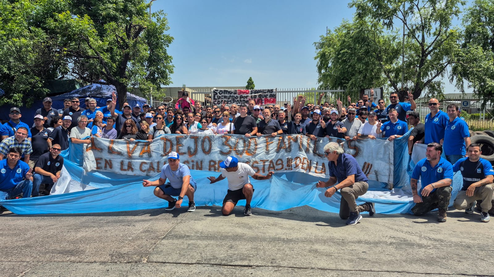 Luego del fracaso de la convocatoria de Cordero y tras 90 días de acampe, la CGT sentó a los trabajadores y a los dueños de ILVA para buscar una salida
