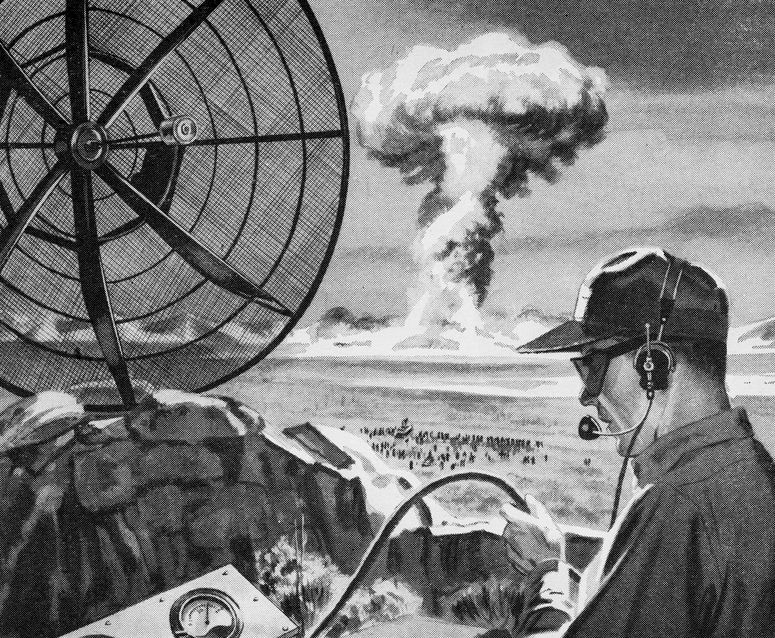 Persona en una estación nuclear. 