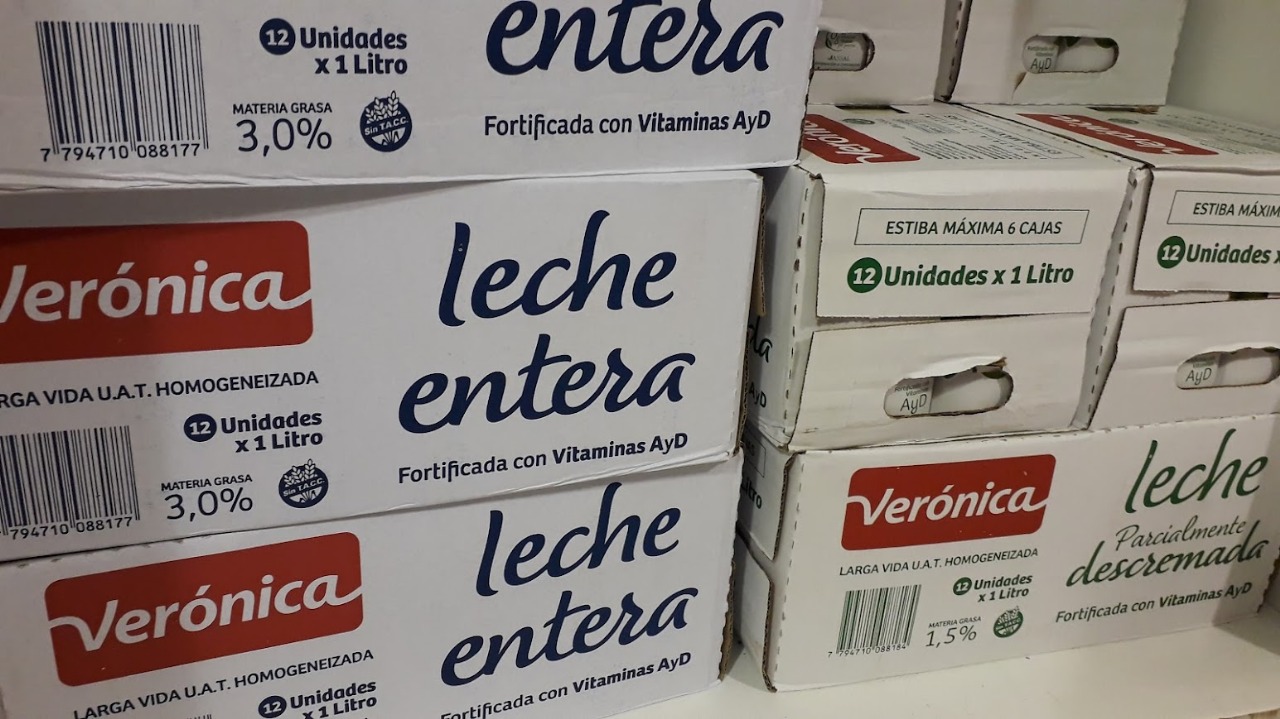 Parálisis total, agonía productiva y alarma por los 700 puestos de trabajo de Lácteos Verónica