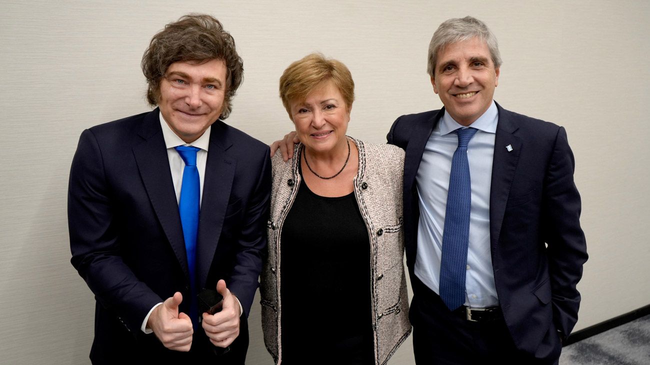 Tras la Reforma Laboral el FMI le pide a Milei una Reforma Previsional subiendo la edad jubilatoria e indexarla de acuerdo a la esperanza de vida