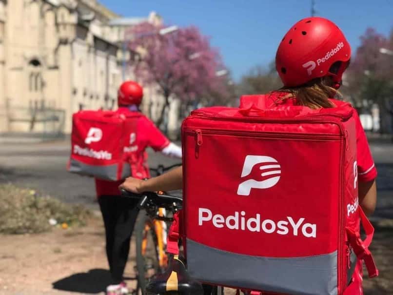 Crecen las deudas de los trabajadores de delivery con las propias aplicaciones: "Estos préstamos deberían estar reguladas por el Estado"