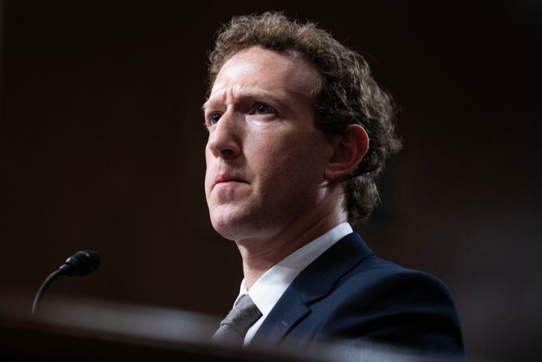 Mark Zuckerberg, CEO de Meta, testifica durante la audiencia del Comité Judicial del Senado. 