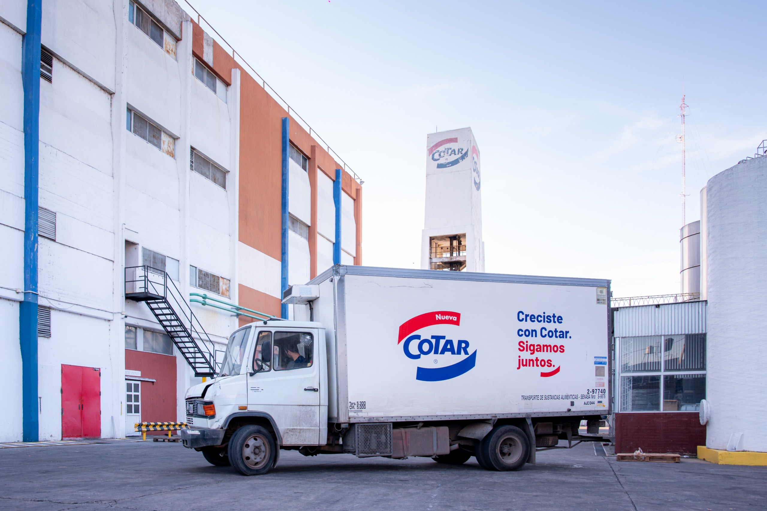 La láctea Nueva Cotar busca formalizar su conformación como cooperativa para sostener 120 empleos