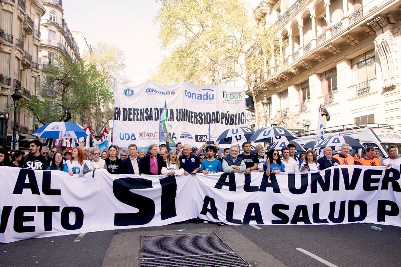 La Justicia intimó al Gobierno y le dio 5 días para actualizar salarios y becas y cumplir con la Ley de Financiamiento Universitario