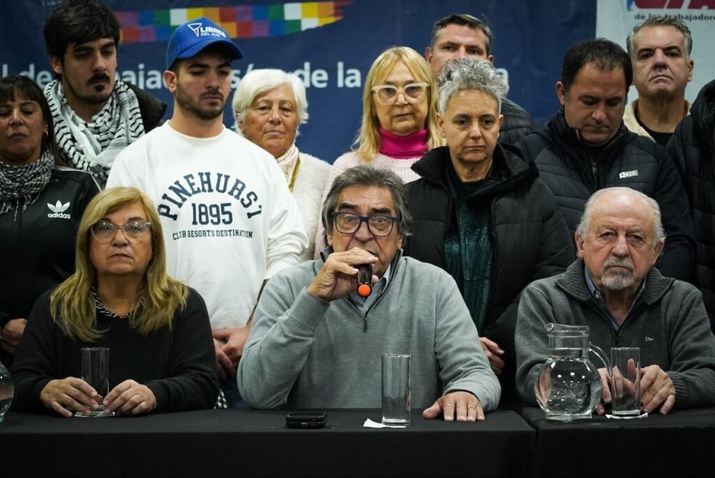 Se viene el Papa: Las CTA se reunieron con la Conferencia Episcopal Argentina en el marco de la inminente visita de León XIV